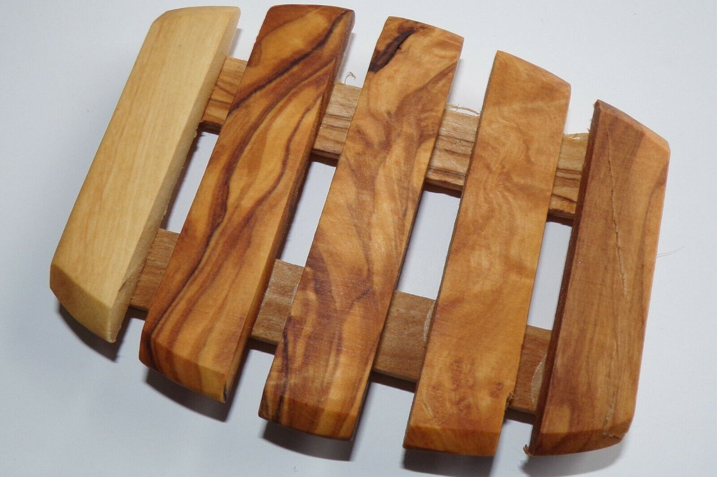 Handcrafted Olive Wood Soap Tray - Natural and Eco-Friendly